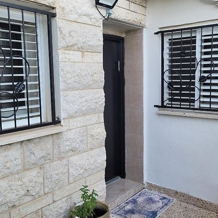 הבית באשכולות Maalot Tarshiha Exterior photo