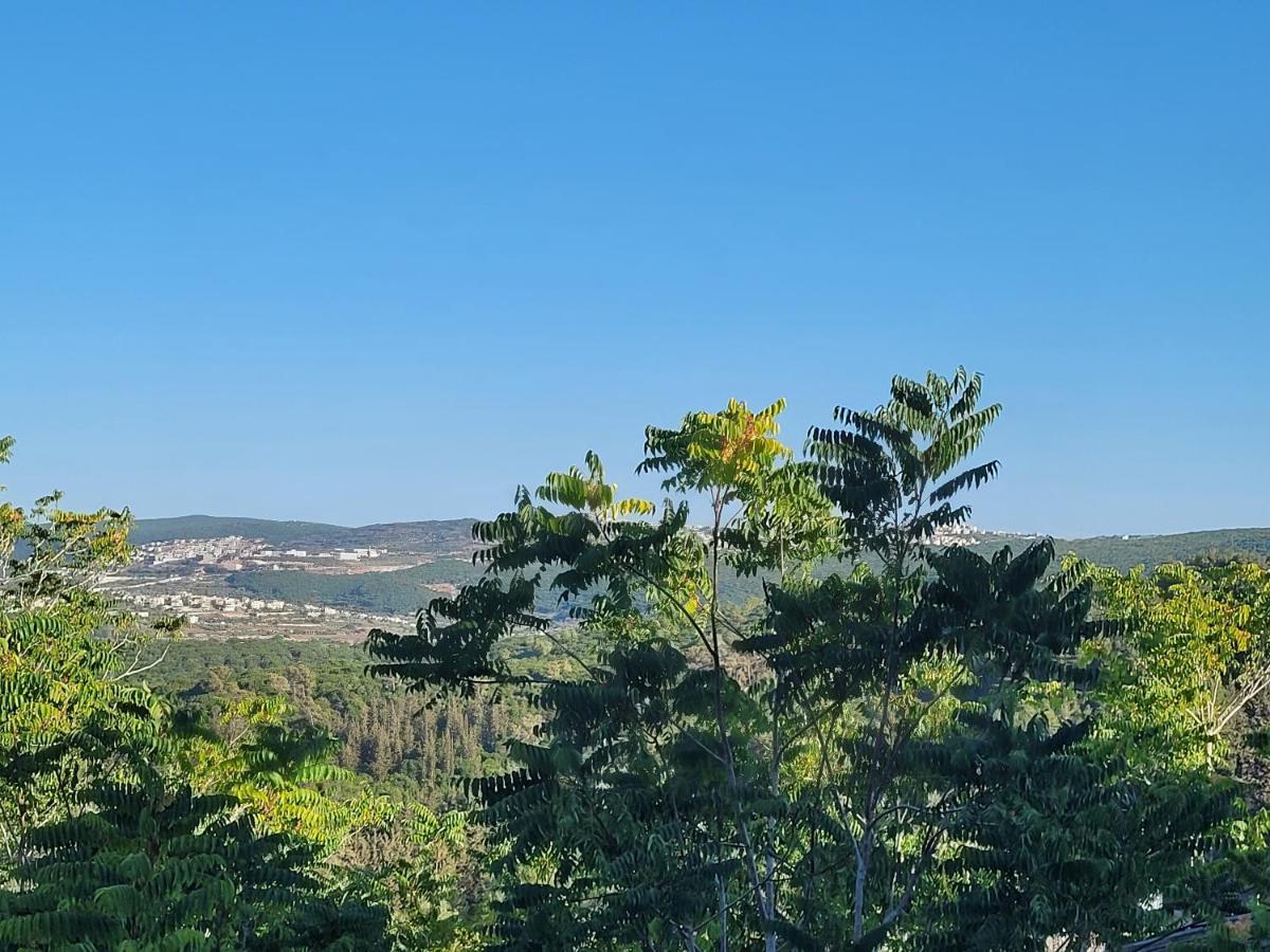 הבית באשכולות Maalot Tarshiha Exterior photo